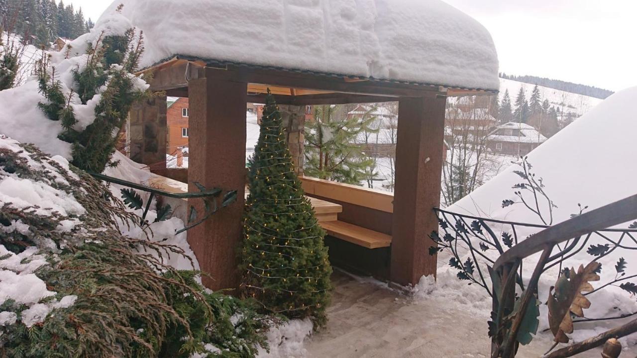 Любе Hotel Yablunytsya Exterior photo